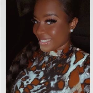 Meet your Posher, Neko